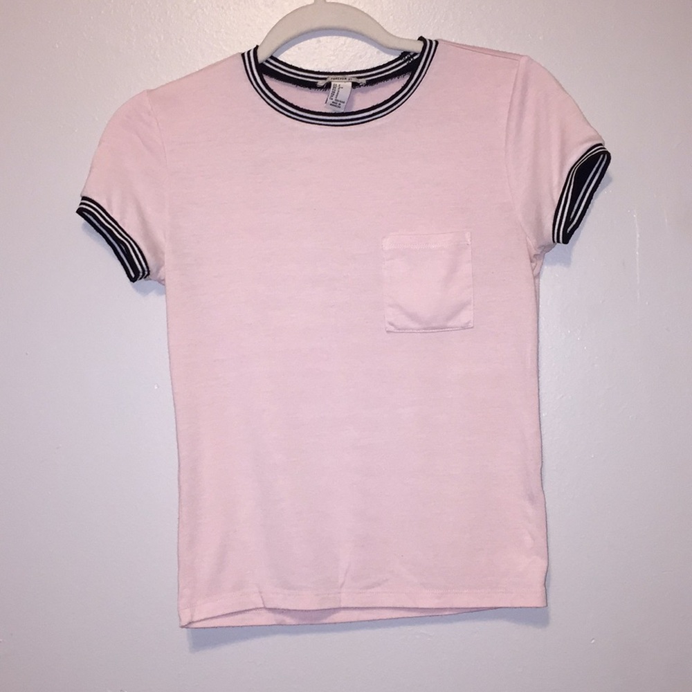 Pink short sleeve pocket tee